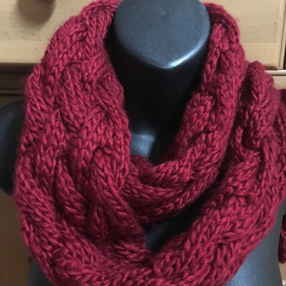 Chunky Cable Wine Red Soft Warm Long Winter Scarf - Picture 3 of 5